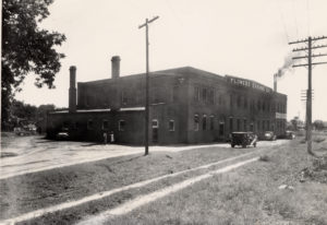 flowers-baking-co-of-thomasville-exterior-1920s